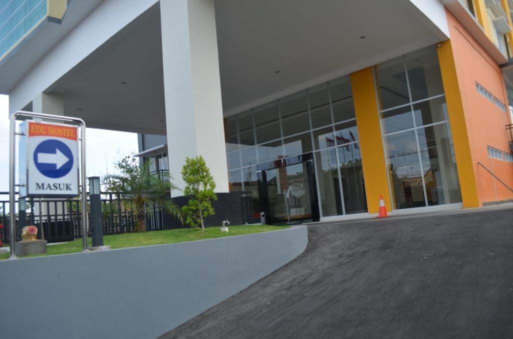 Edu Hostel Yogyakarta Eksteriør bilde