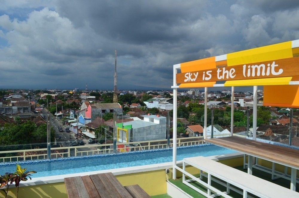 Edu Hostel Yogyakarta Eksteriør bilde