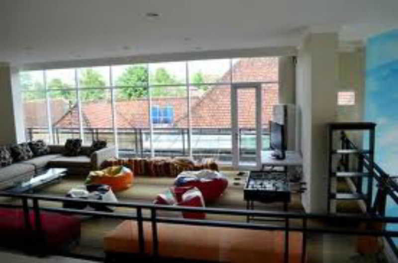 Edu Hostel Yogyakarta Eksteriør bilde